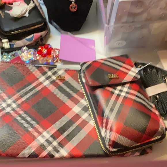 Handbags - Two Piece, Red And Black Wristlet, And Mini Wallet